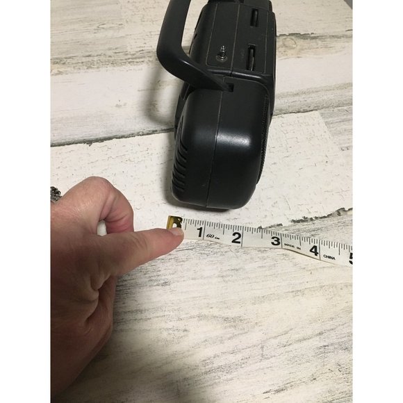 Lifelong Baby Boom Box AM/FM radio with handle - Picture 7 of 7